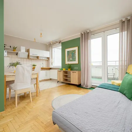 Floral With Balcony Near Gdanska By Renters Warsaw
