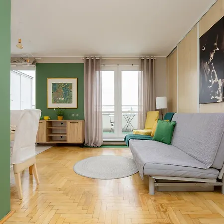 Apartment Floral With Balcony Near Gdanska By Renters *