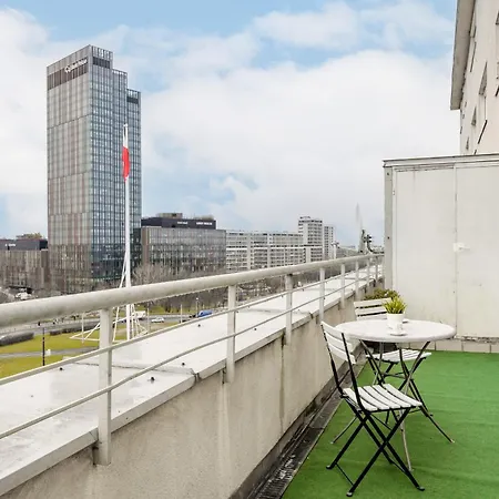 Floral With Balcony Near Gdanska By Renters *